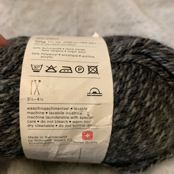 4 Skeins Schaffhauser Wolle Yarn Virgin Wool Acrylic 3 Gray 1 Blue - Picture 7 of 12